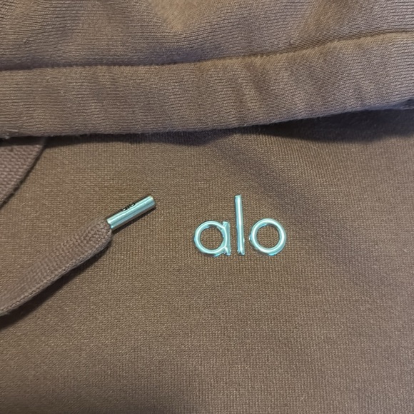 ALO Yoga Chocolate Brown Hoodie - Picture 2 of 2